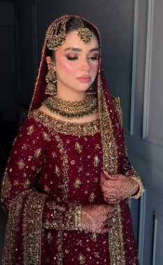 Bridal makeup photo