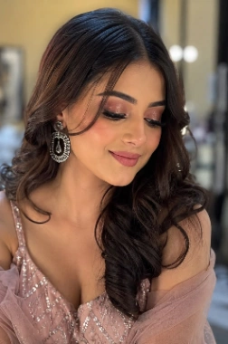 Bridal makeup photo