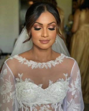 Bridal makeup photo