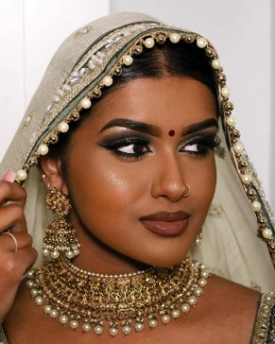 Bridal makeup photo